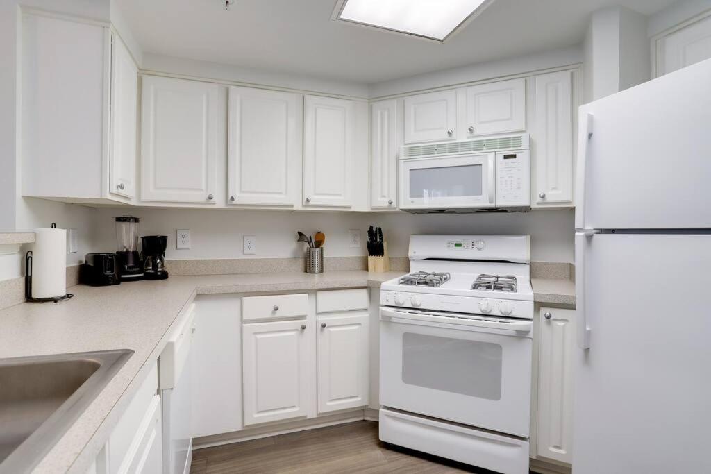 Gorgeous 1 Bedroom Condo At Ballston Place With Gym Arlington Extérieur photo
