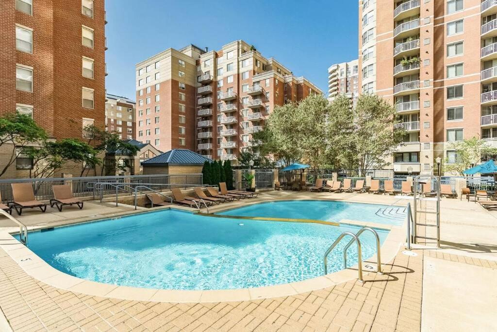 Gorgeous 1 Bedroom Condo At Ballston Place With Gym Arlington Extérieur photo